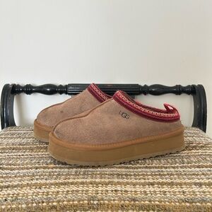 UGG Tasman Platform